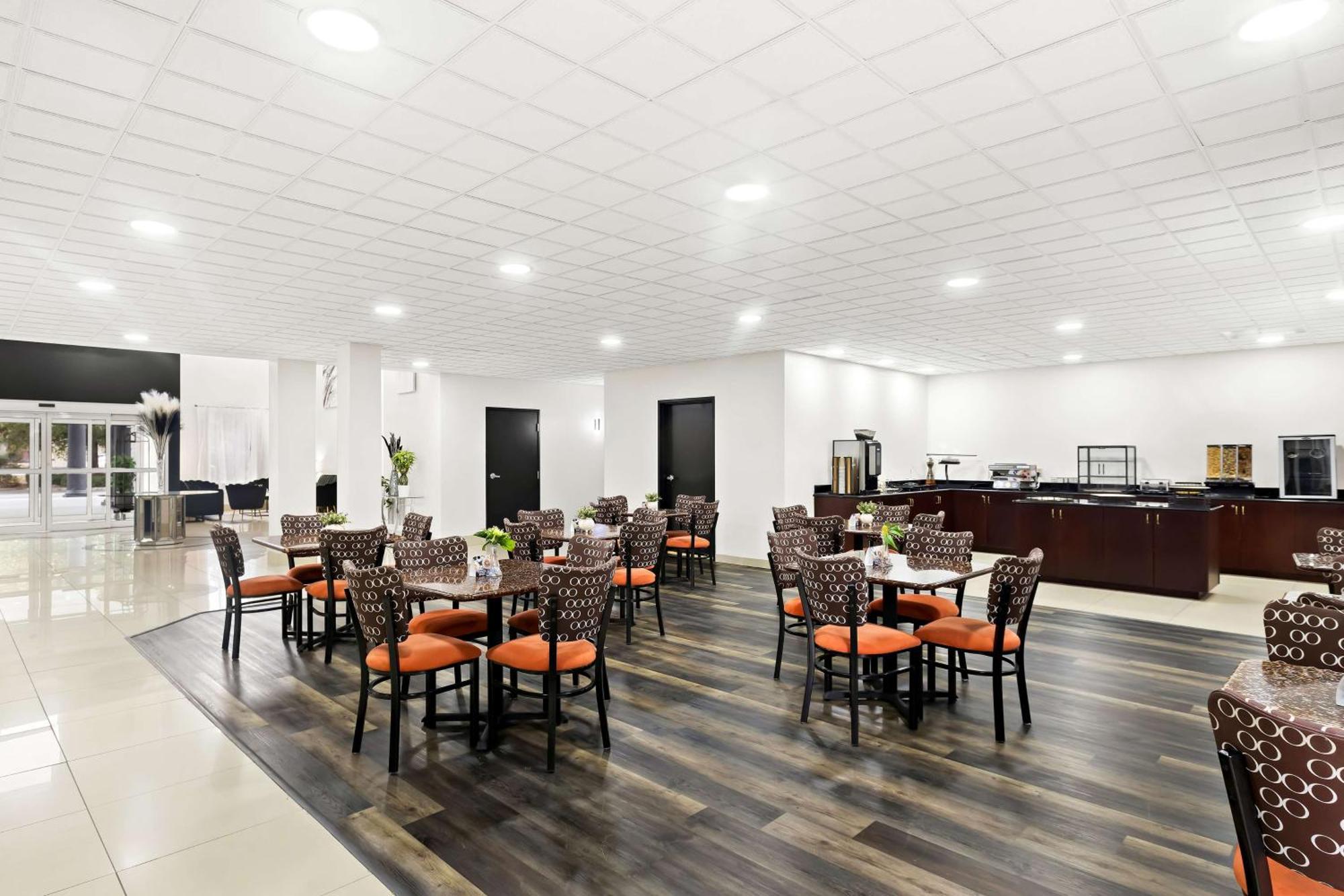 Sonesta Essential Savannah Τζώρτζταουν Εξωτερικό φωτογραφία